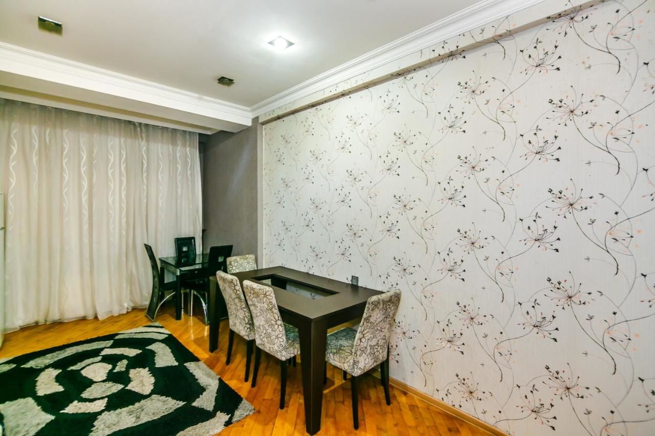 Апартаменты Luxary Apartment City Баку-19